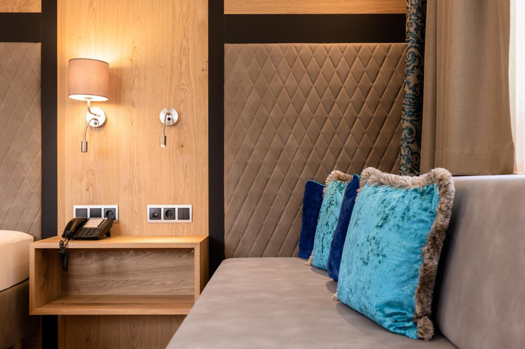 Hotel Schlosshof 이스크글 외부 사진