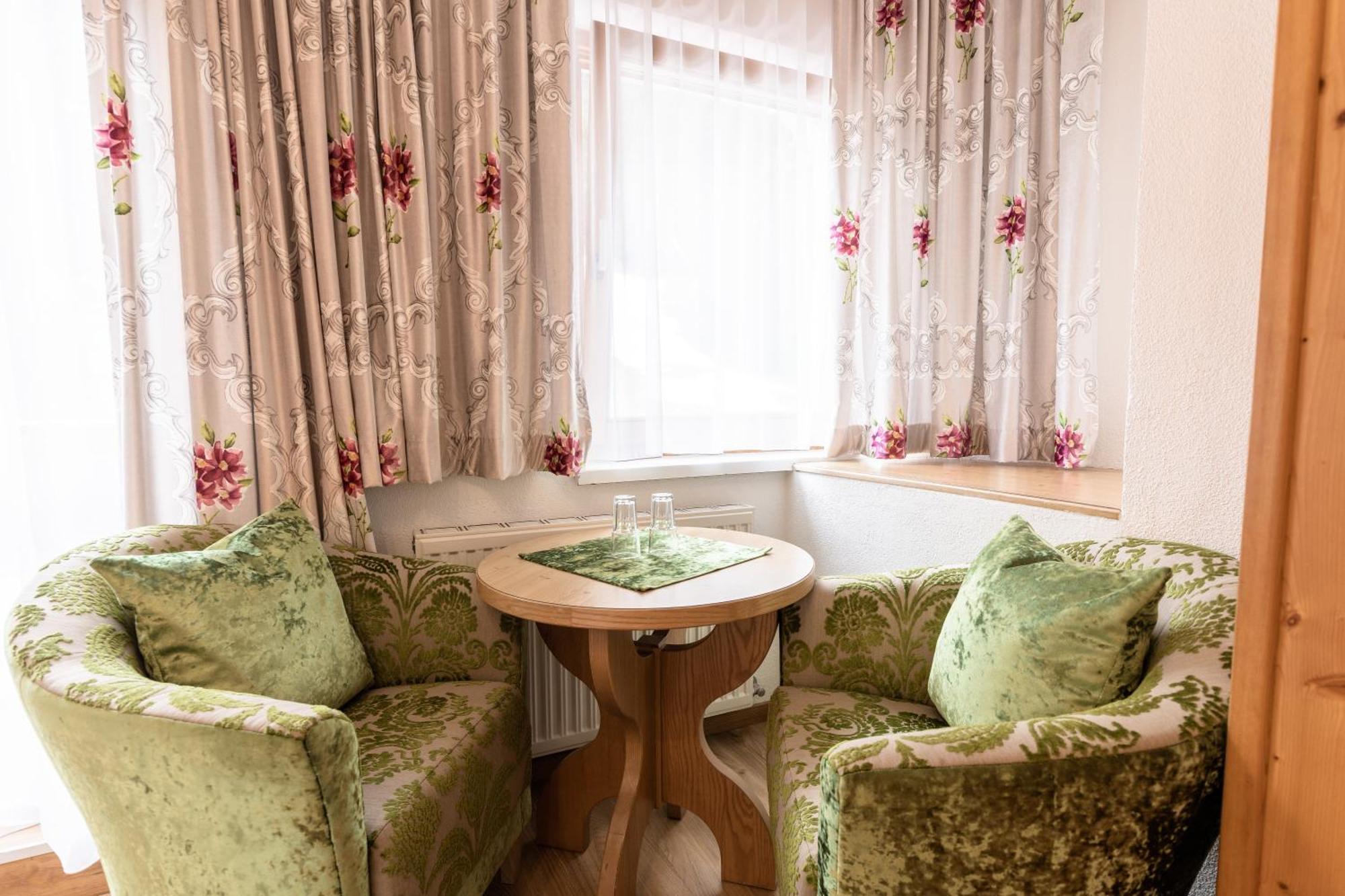 Hotel Schlosshof 이스크글 외부 사진