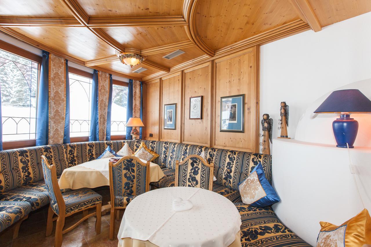 Hotel Schlosshof 이스크글 외부 사진